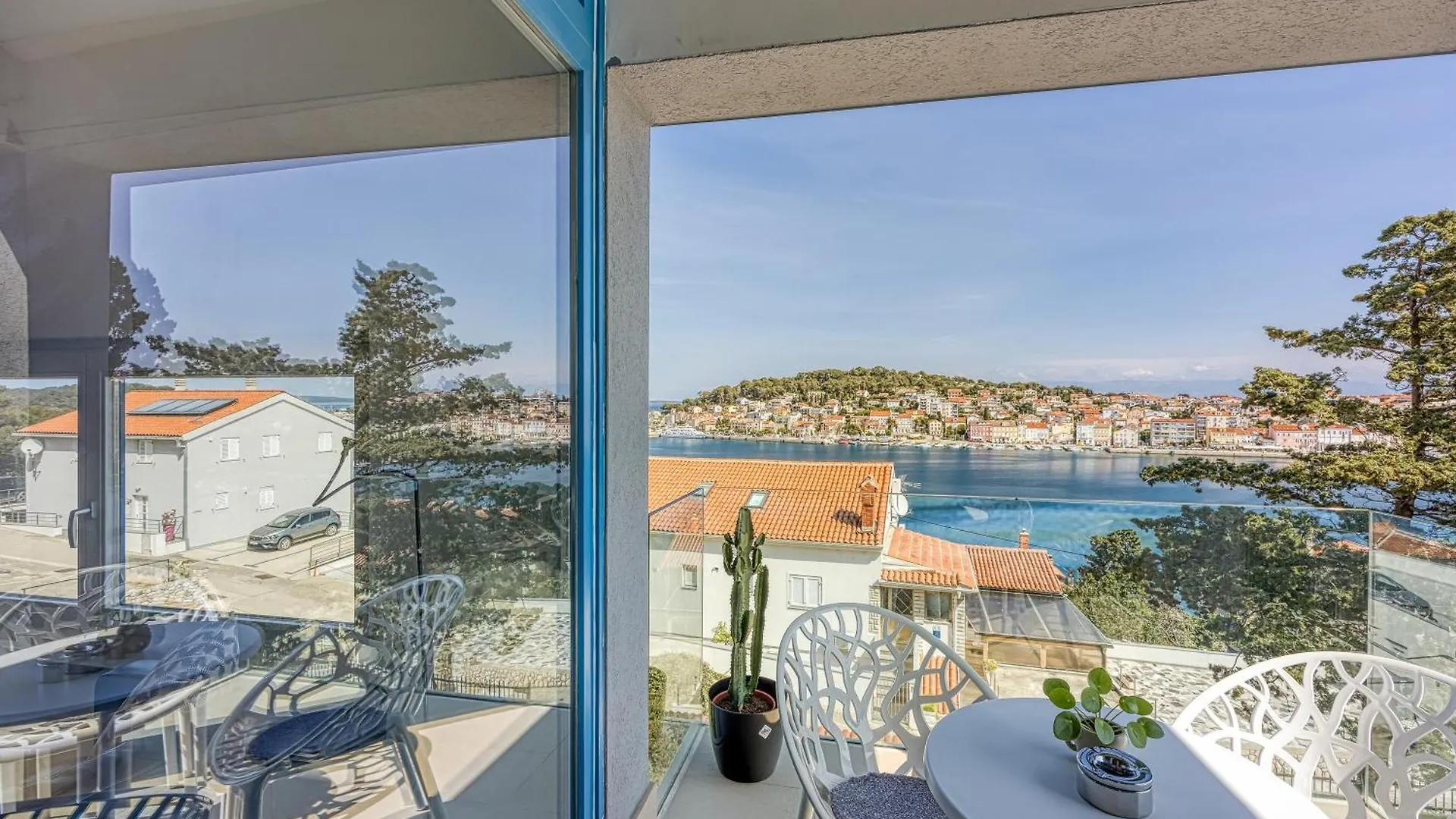 Rr Losinj Harbour View Apartment And Studio - Happy Rentals Mali Losinj 0*,  Croatia